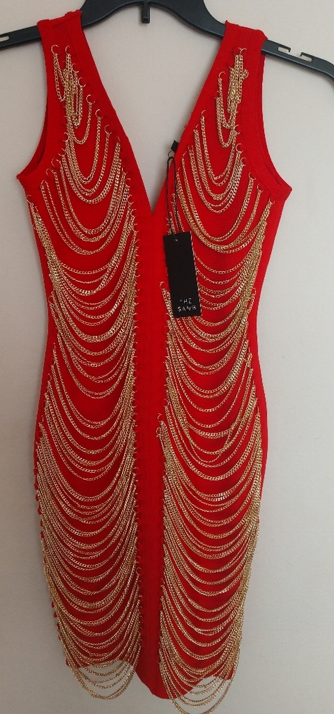 Gold chain bandage dress. - Picture 2 of 9